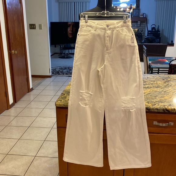 New York & Company Denim - NWT  New York & Co white wide leg ripped jeans, see measurements in photos below